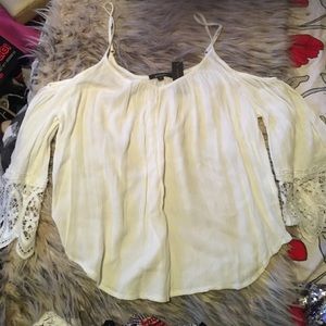 Off the shoulder lace three quarter sleeve shirt